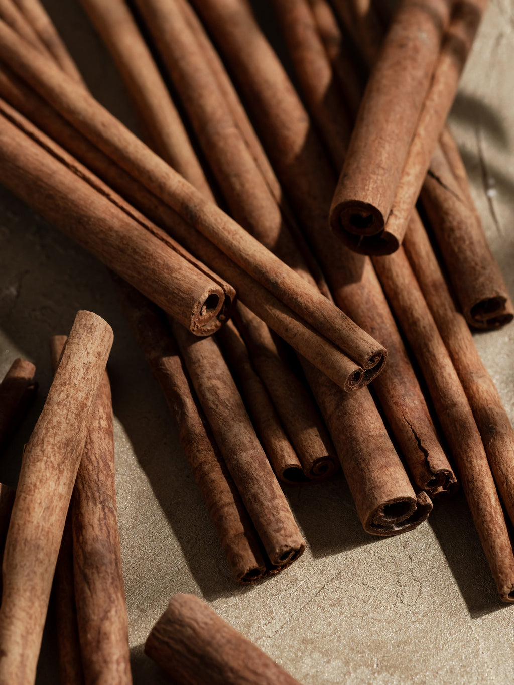 Cinnamon Woods - Turn Any Room Into Fresh
